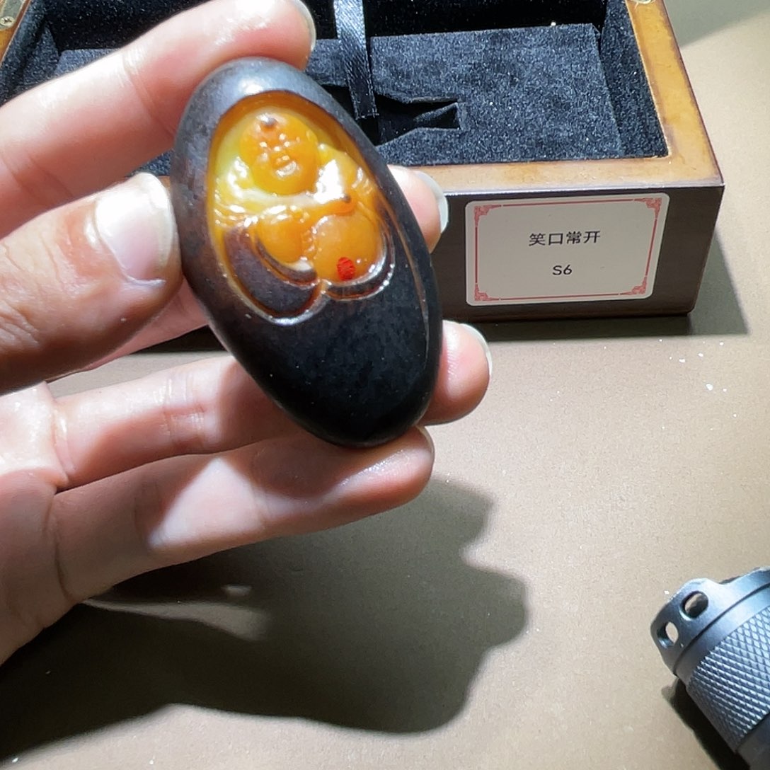 和田玉颈饰未镶嵌Z6