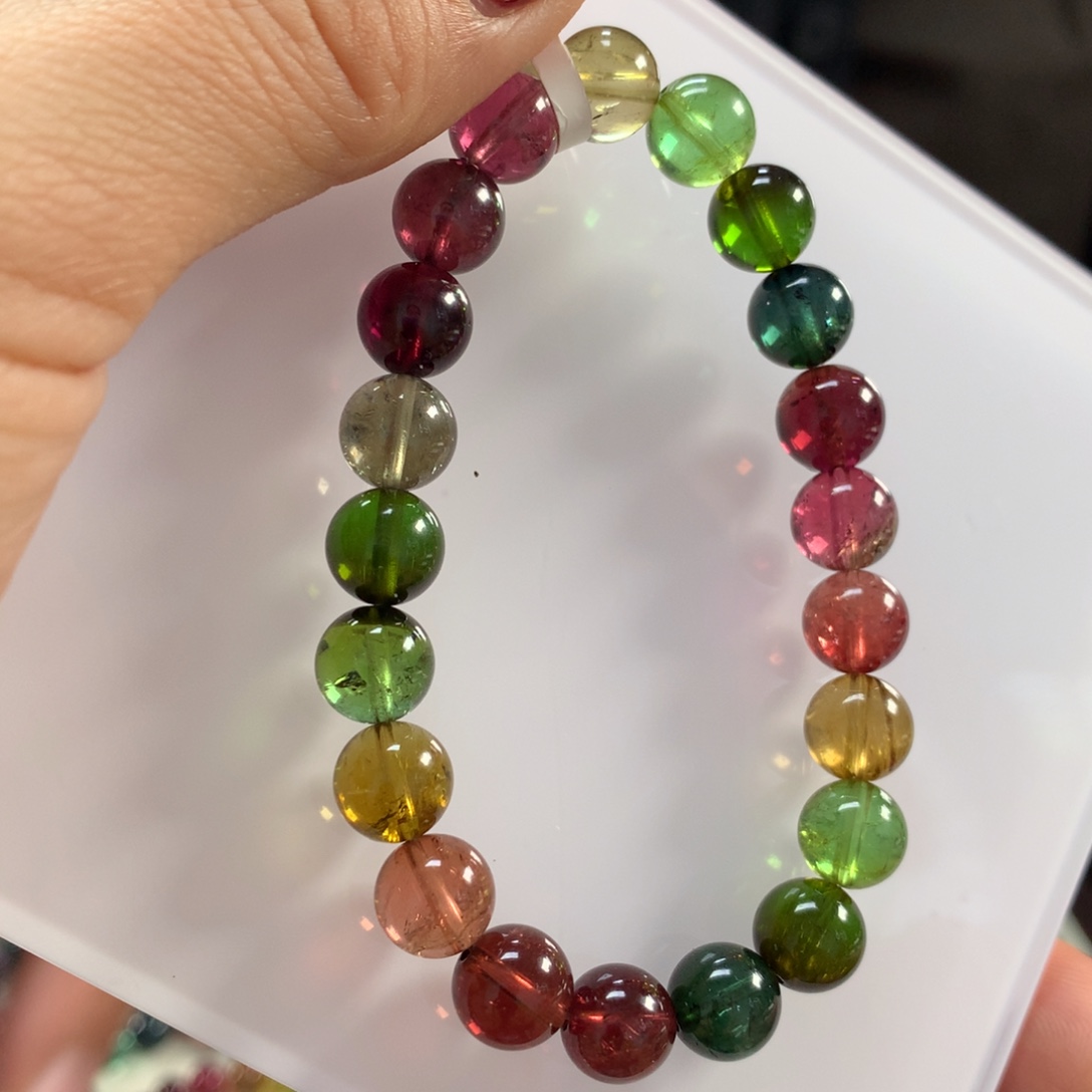 未镶嵌碧玺手链9.2左右