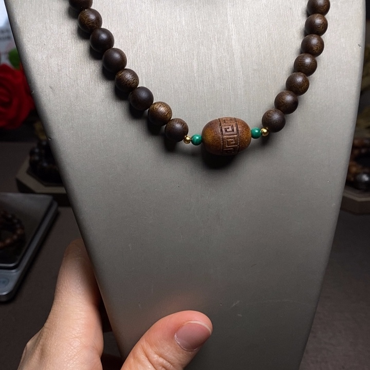 沉香手串越南芽庄紫棋0.8设计➕富森红土沉香木雕设计