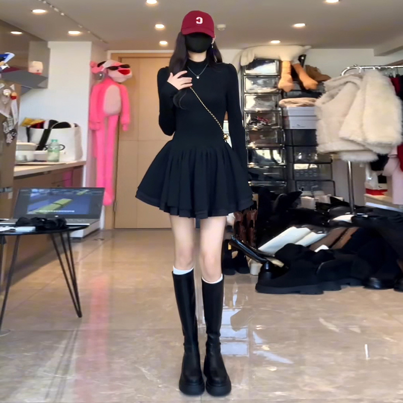 pinkmoon||赫本千金小黑裙女早秋款掐腰显瘦收腰长袖针织裙蓬蓬裙