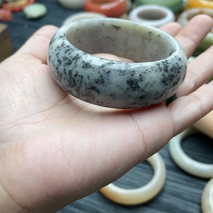 石英岩玉合金手镯