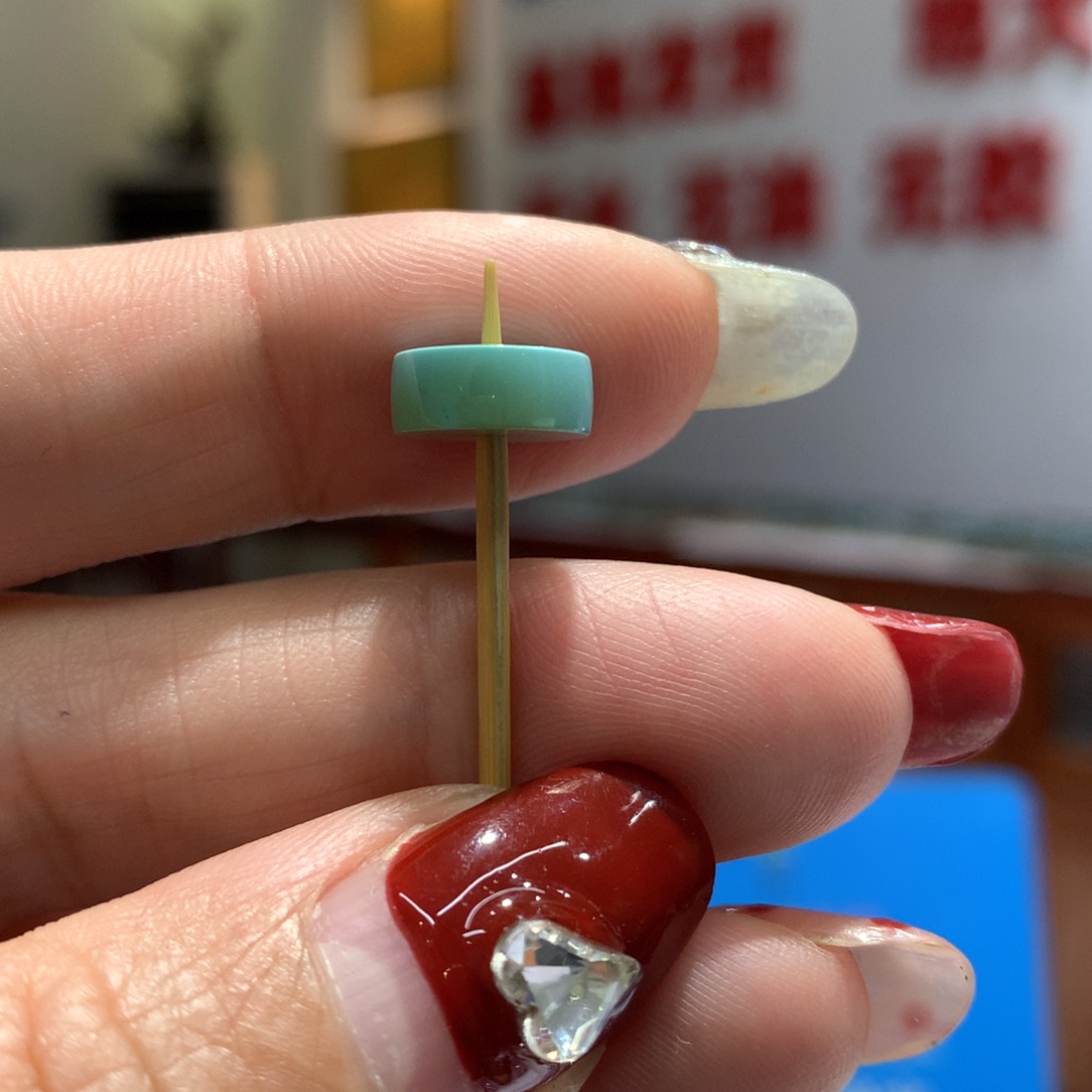 绿松石配饰未镶嵌