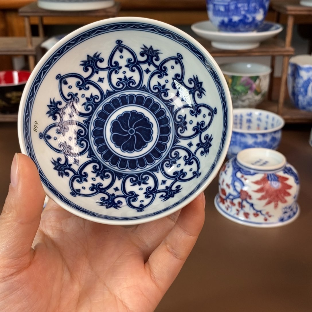 麦****特景德镇陶瓷手工手绘