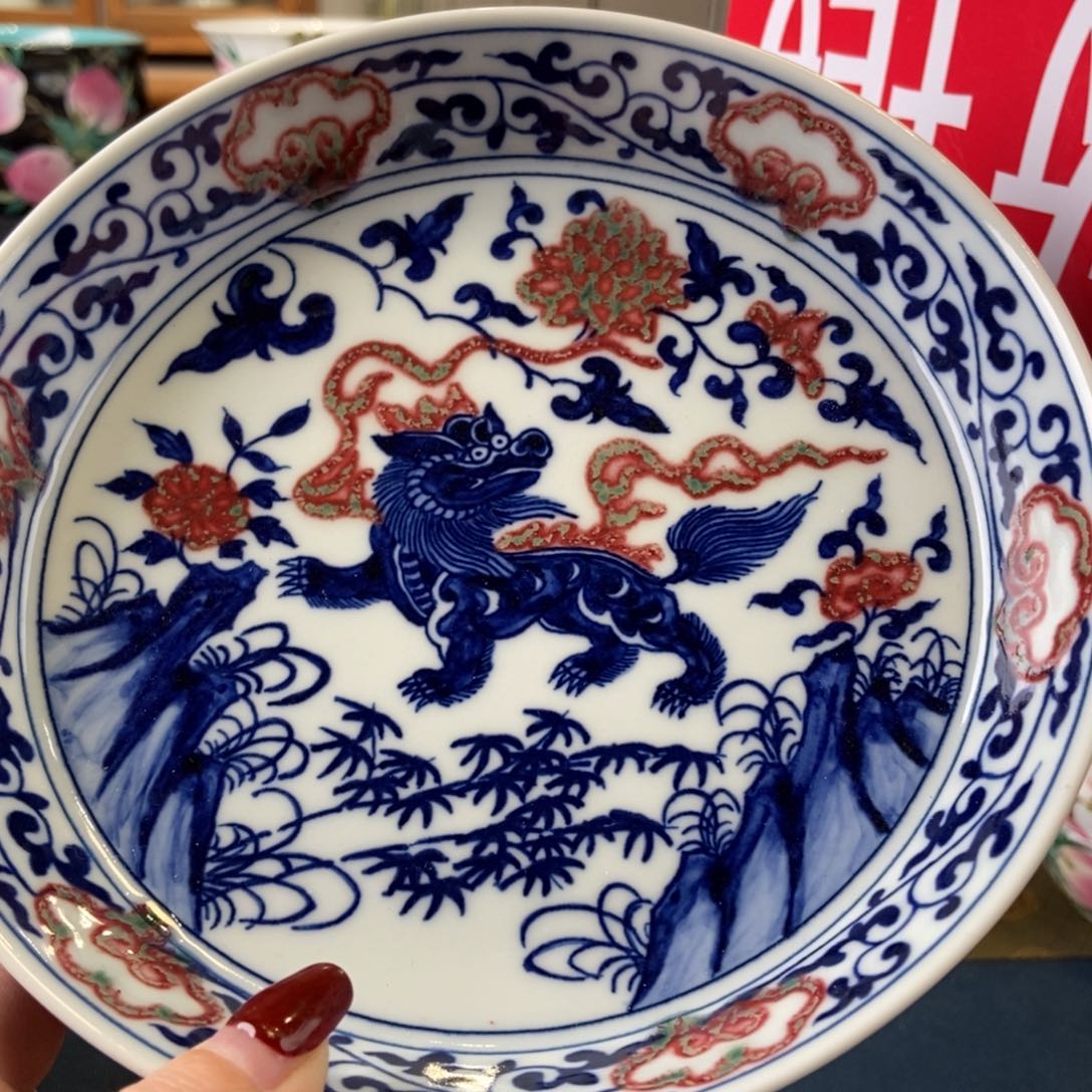陶瓷艺术家的作品是一种
