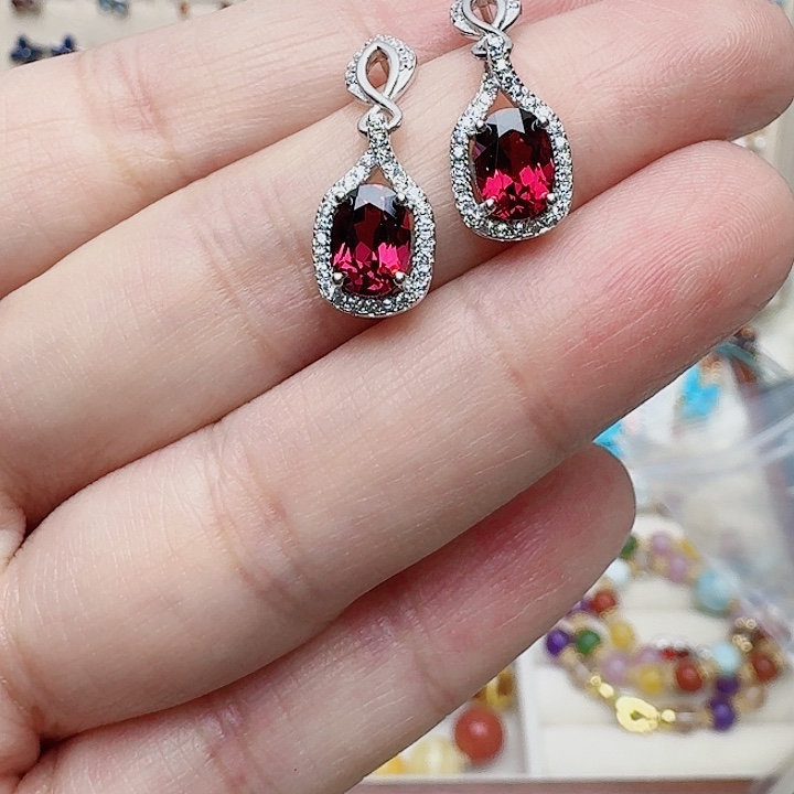 石榴石耳饰银S925镶嵌耳钉A20