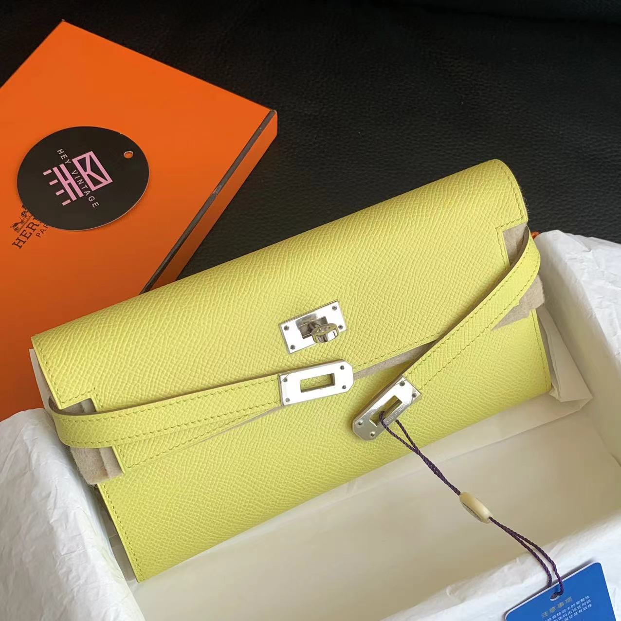 95新 Hermes/爱马仕 黄色银扣kelly钱包 20cm 13954023