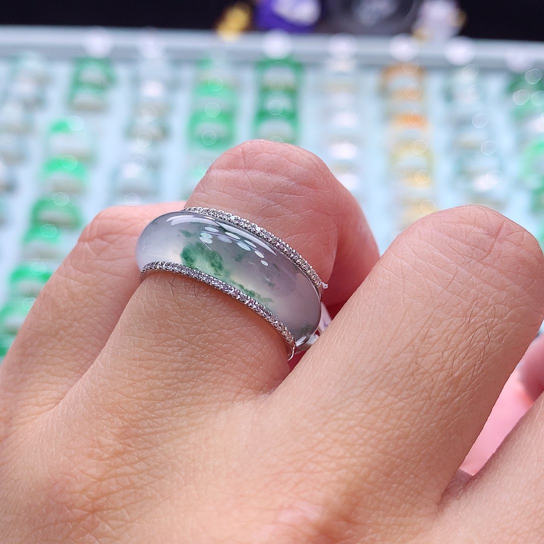 18K金镶嵌戒指翡翠12号