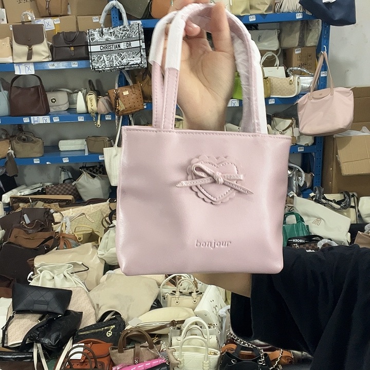 水牛皮（革）330健健康康平平安安