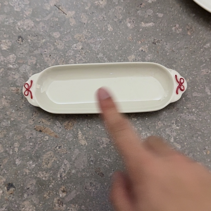 陶瓷蝴蝶结8寸寿司盘