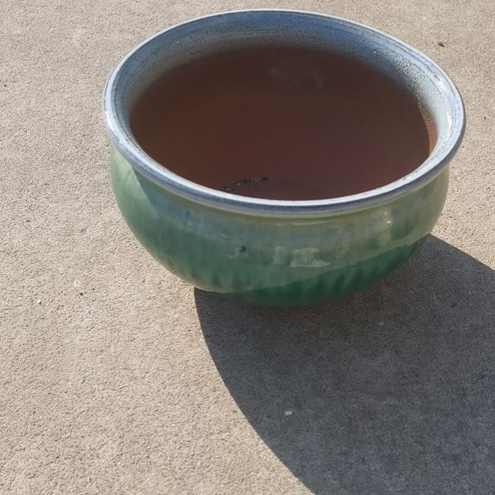 30/18瑕疵一个盆子