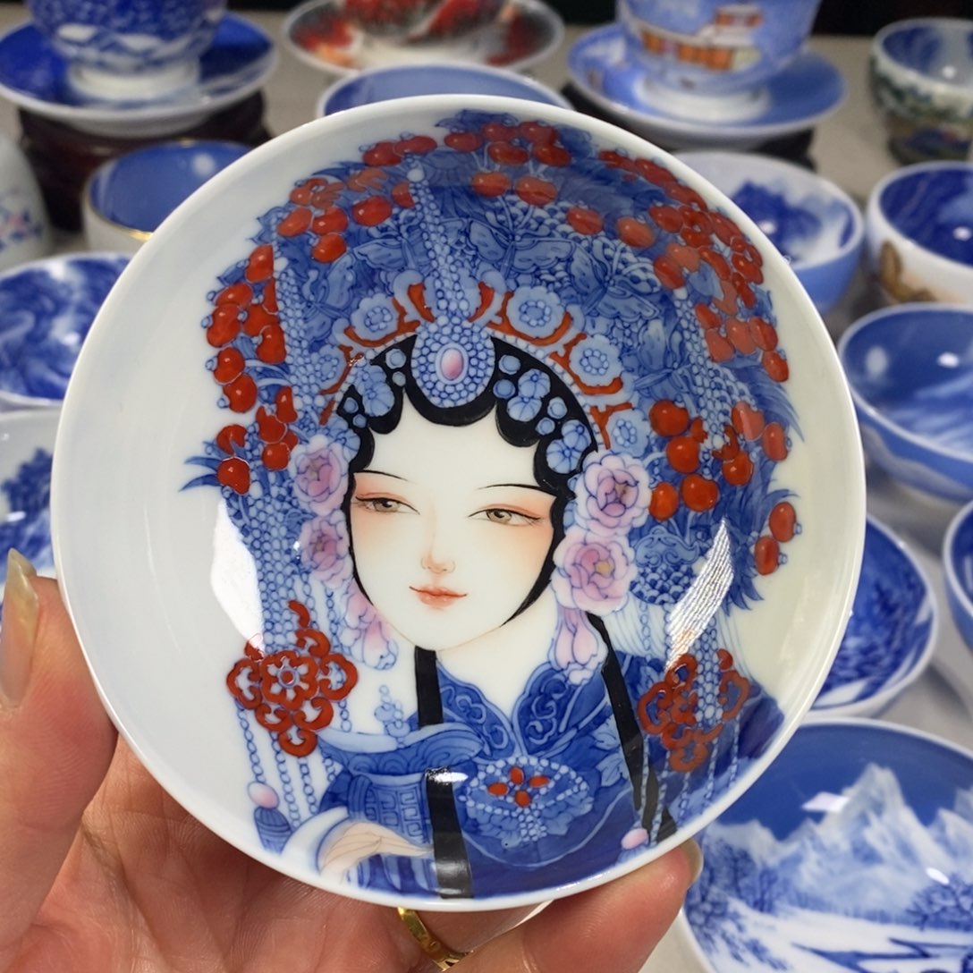 青花花旦主人杯杯