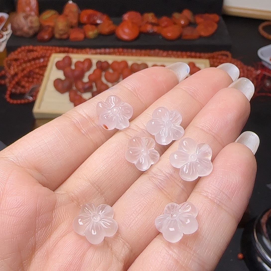 南红玛瑙未镶嵌颈饰
