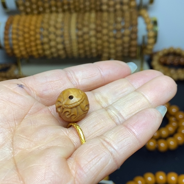 猴头核桃手串猴头