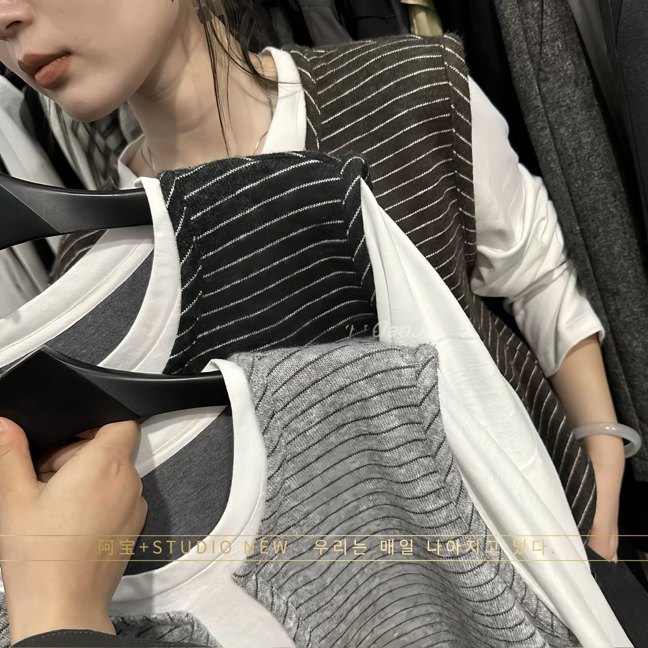 2025早秋韩系假两件拼接慵懒 Cior Studio韩系显瘦拼接长袖上衣