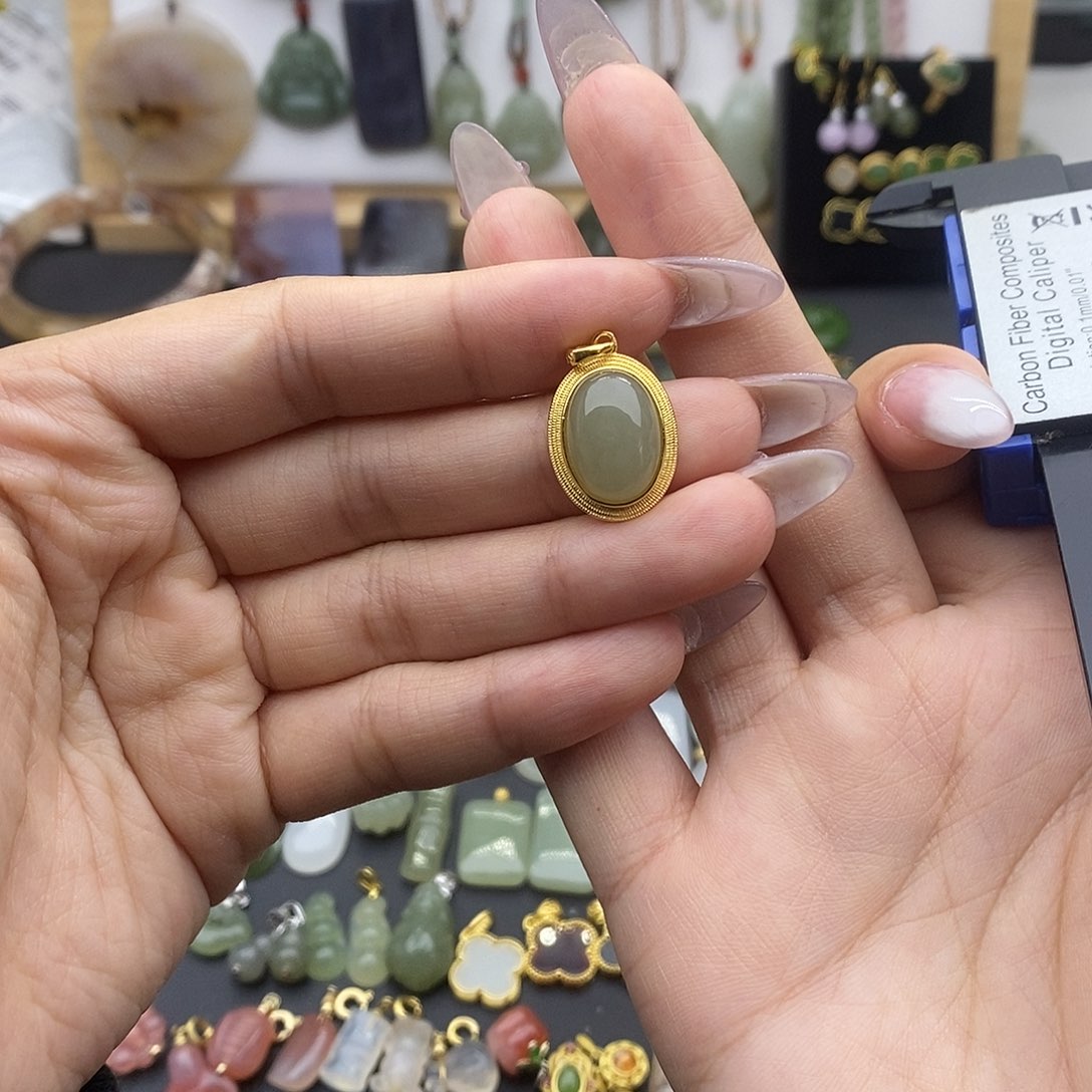 和田玉吊坠(不含链)银S925镶嵌