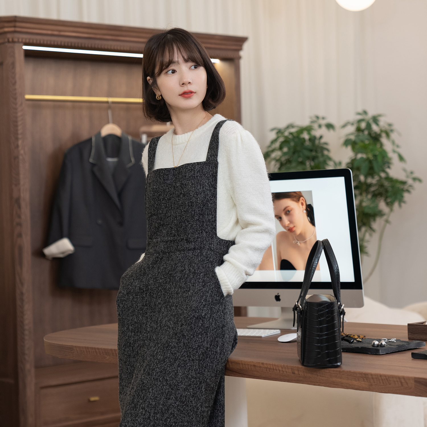 【茉莉小调】下摆开叉毛衣FS308S068