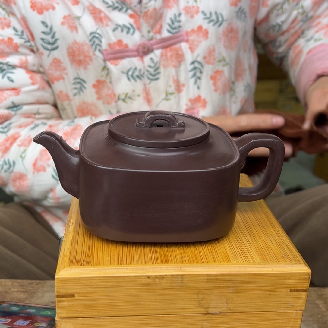 紫砂茶壶宜兴紫砂艺术