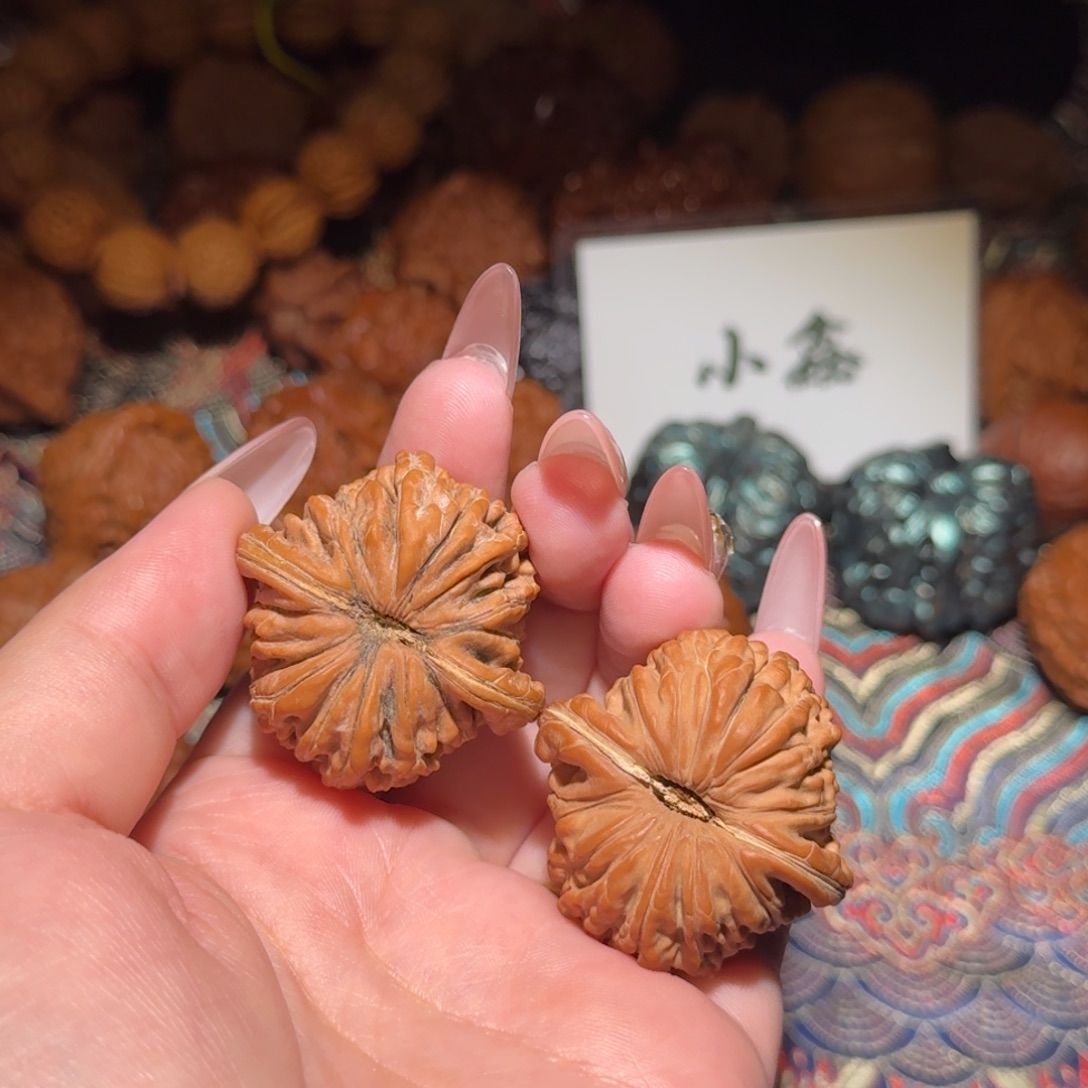 小***浩文玩核桃把件2236号39平谷四座楼文玩核桃