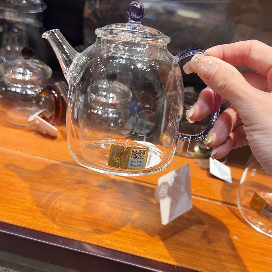 蝶***花宴臣壶紫色/////////