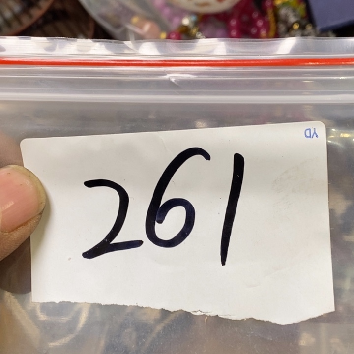 小***根娜娜文玩杂项专属链接