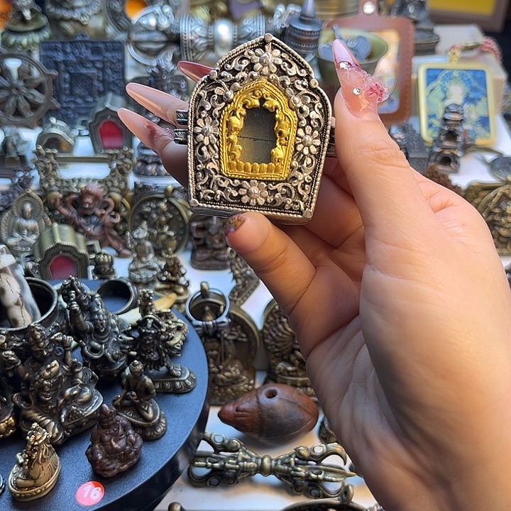 泥塑10号闪价漏价一件