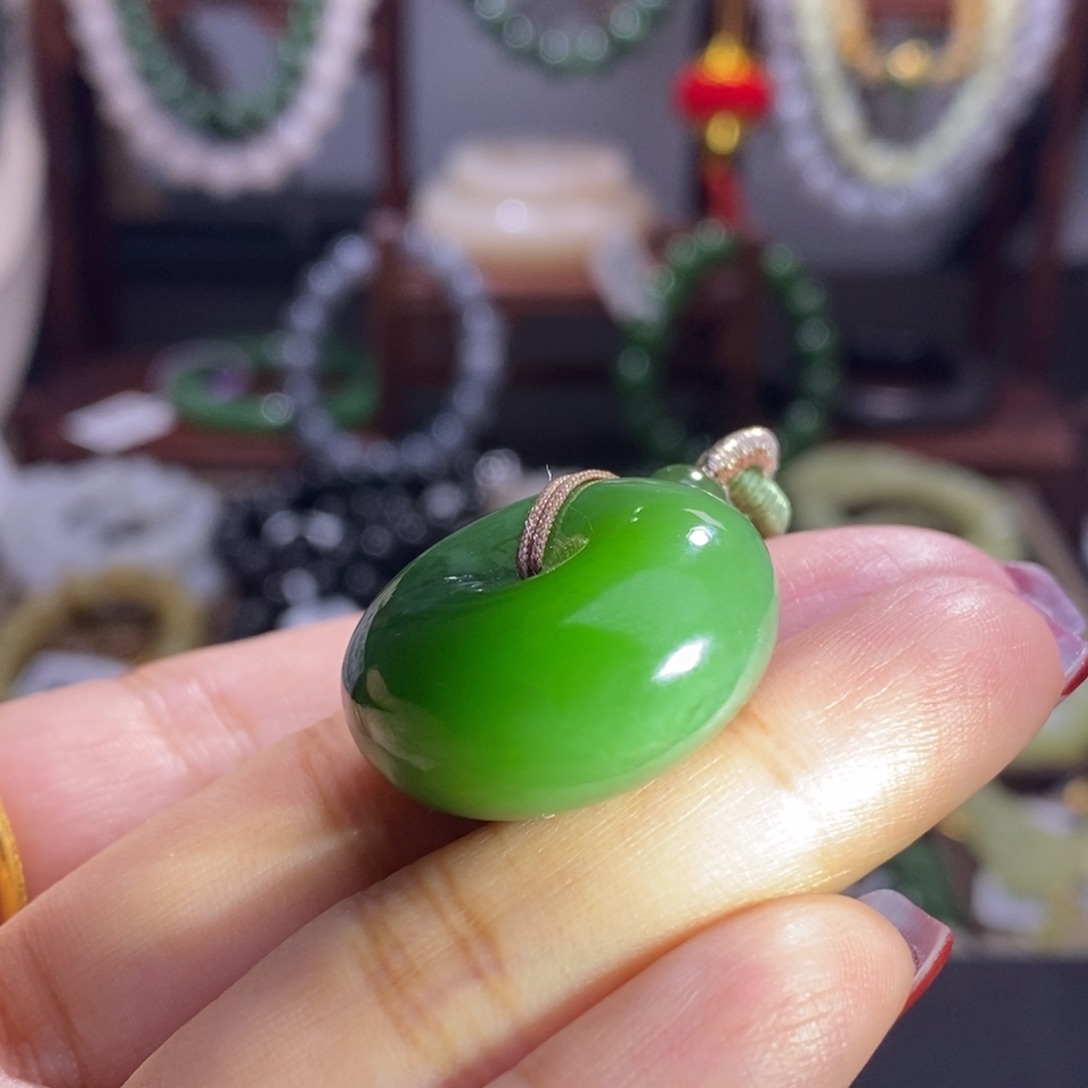 和田玉孤品补贴碧玉猫眼猫眼平安扣未镶嵌