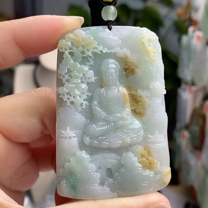 翡翠颈饰未镶嵌每天