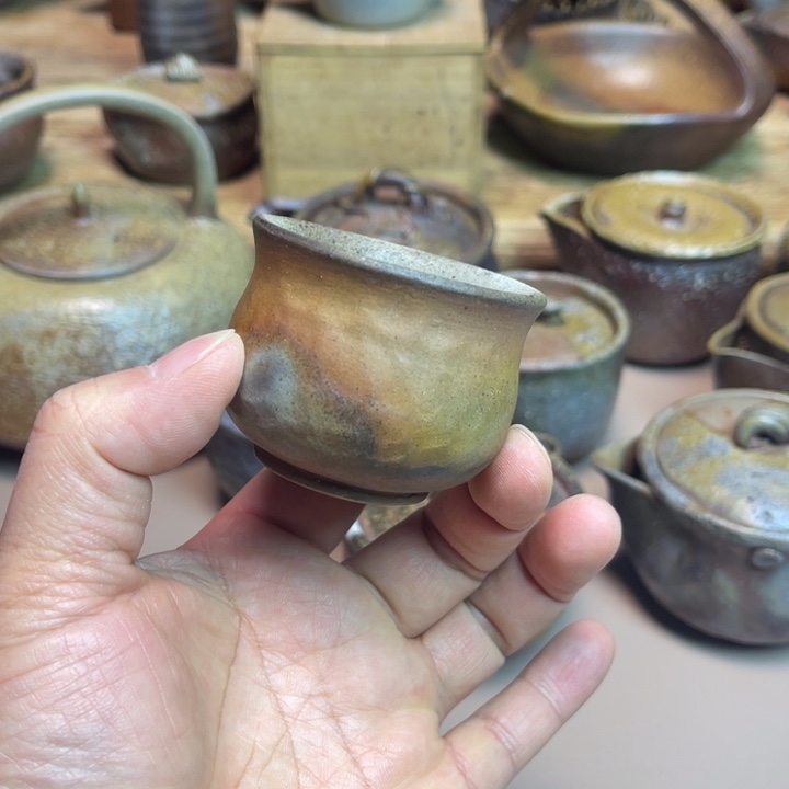 马***7日本备前烧.杯子井上