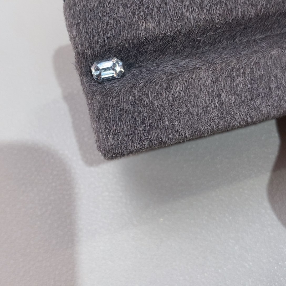 海蓝宝石裸石未镶嵌4×6