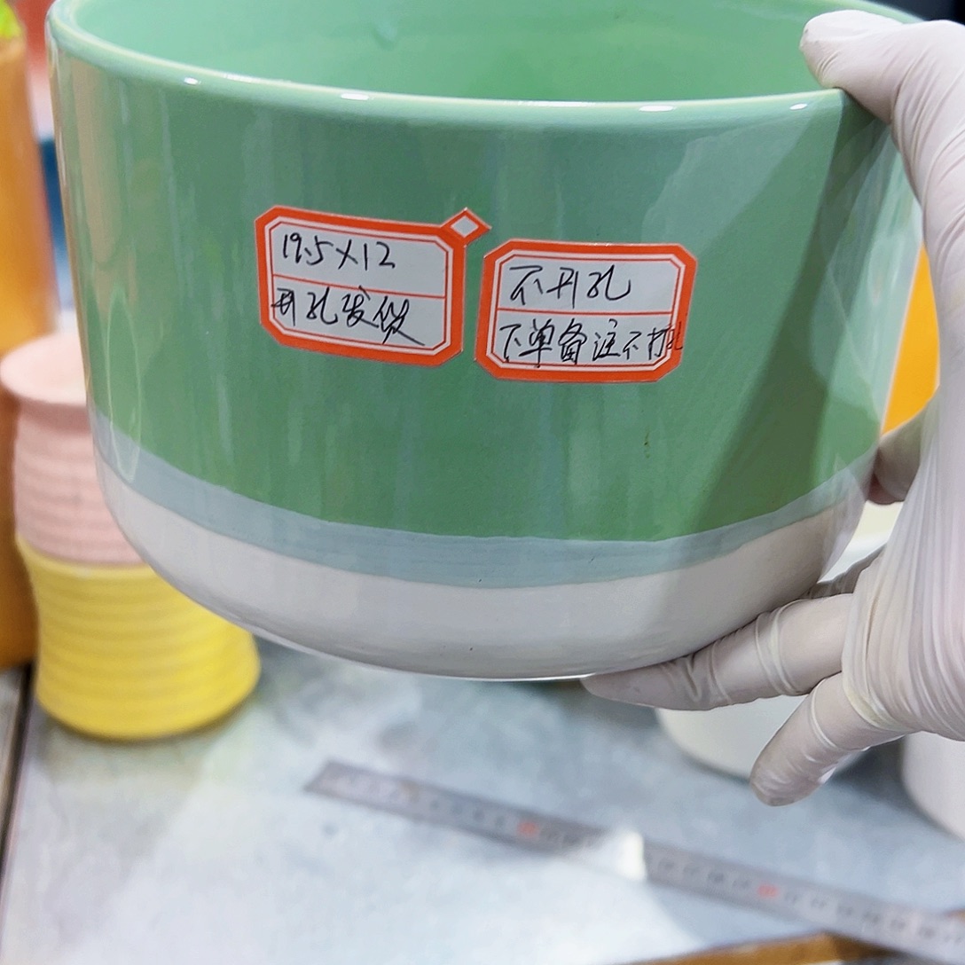 有孔，外贸尾单陶瓷花盆凑单10米包邮