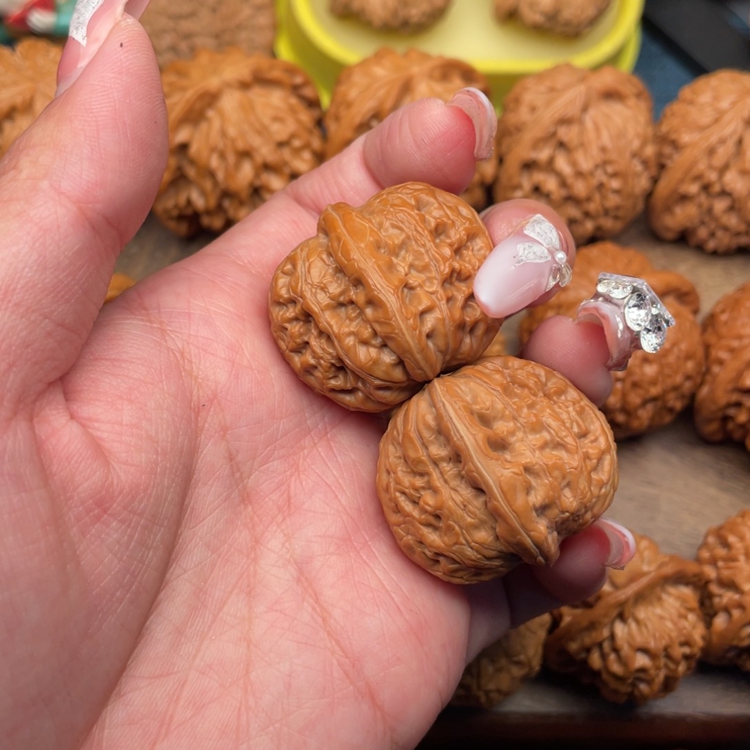 文玩核桃把件全品精配平谷元宝34手捻