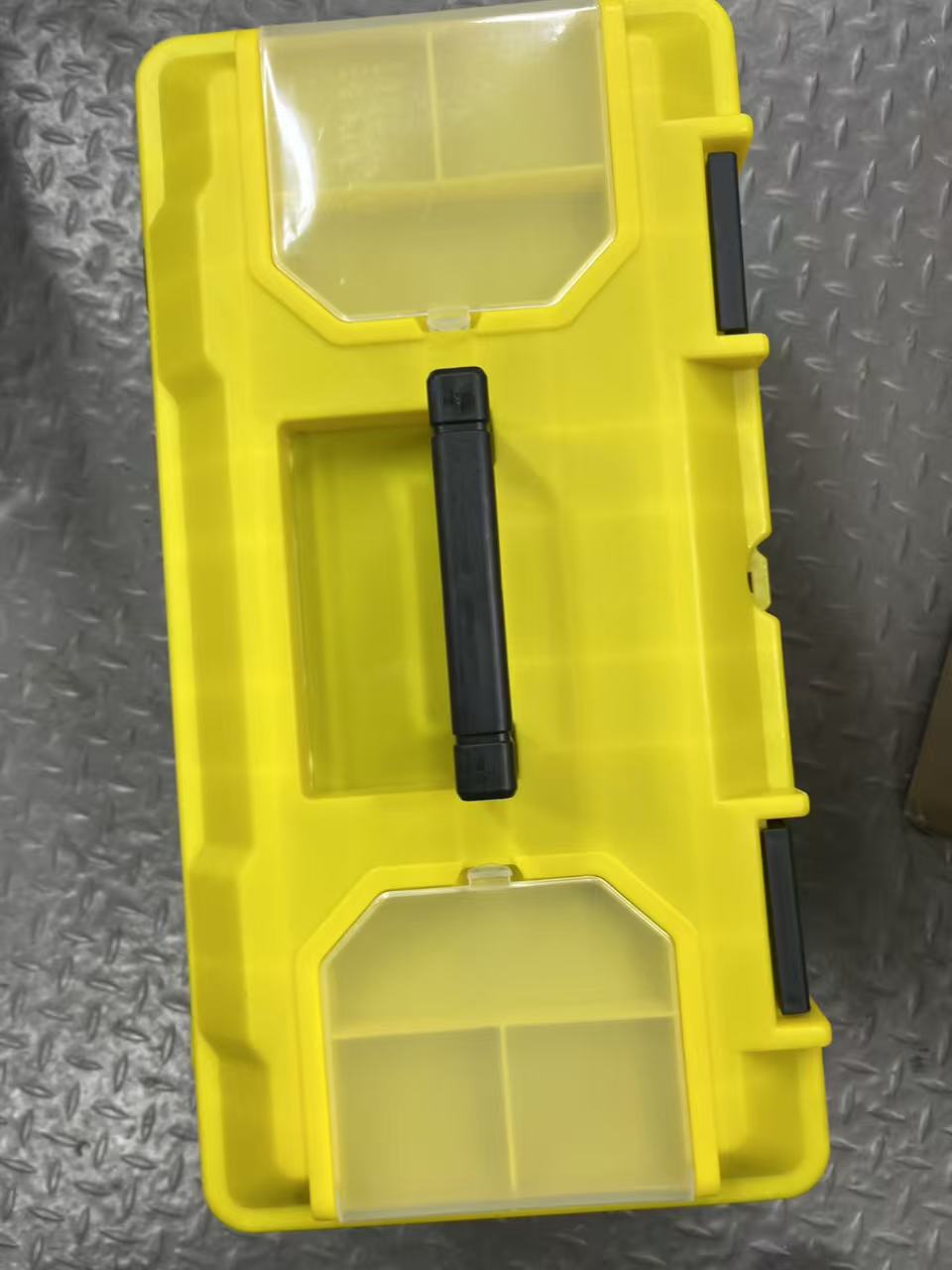 多功能车载工具箱