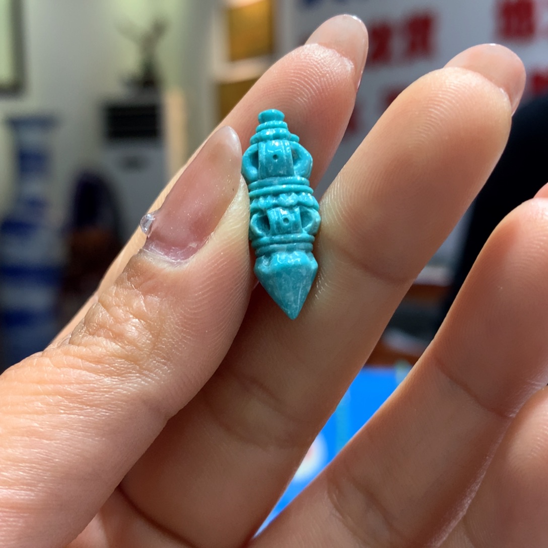 绿松石配饰未镶嵌