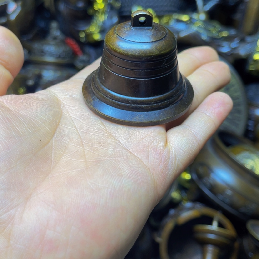 只做真铜器也只买真铜器