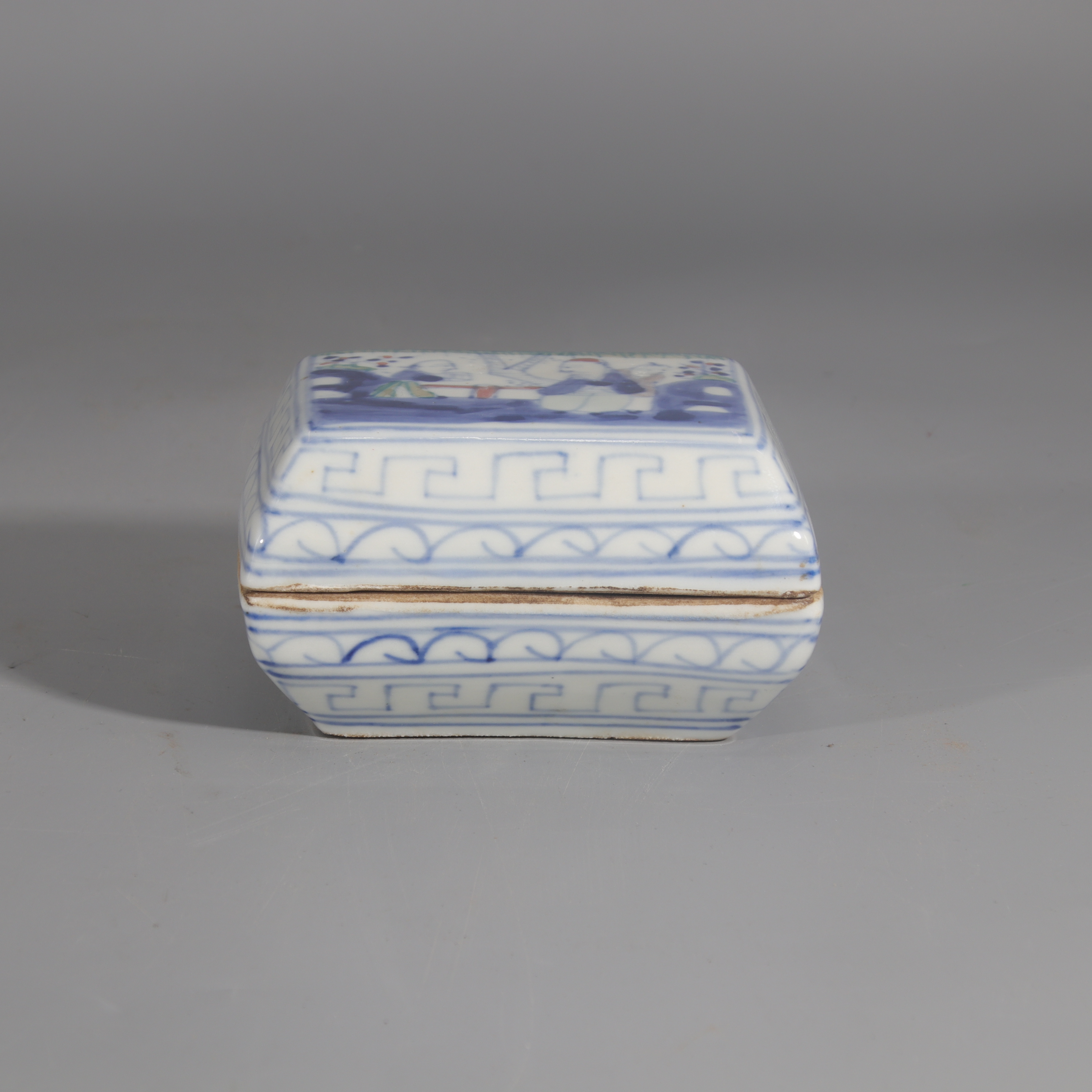 青花四方盖盒    H412-043