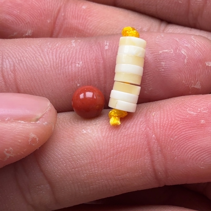 南红玛瑙未镶嵌珠宝奇石