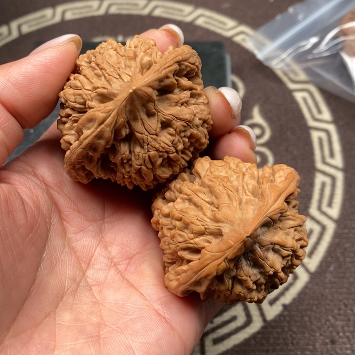 文玩核桃吊坠全品官帽