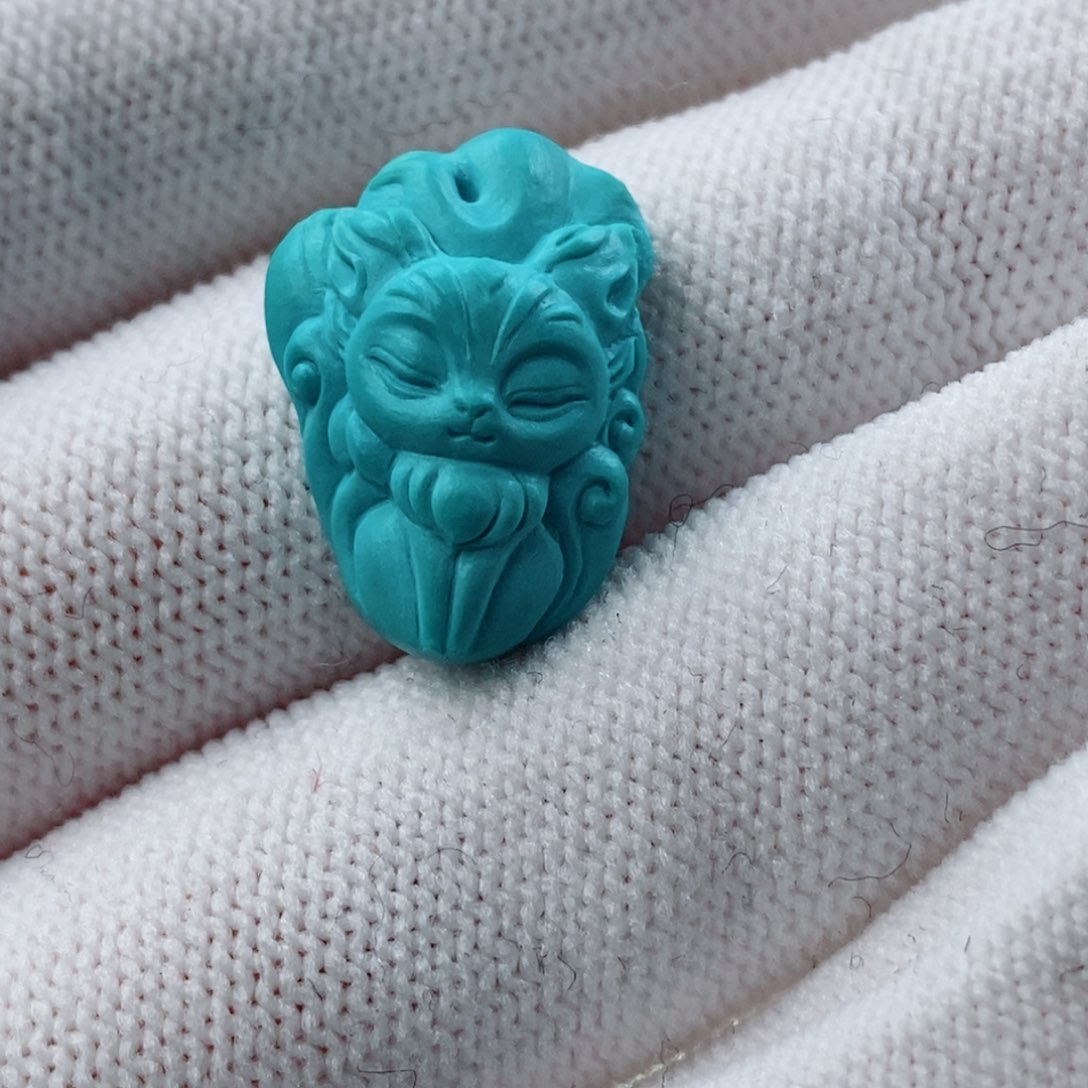 绿松石配饰未镶嵌