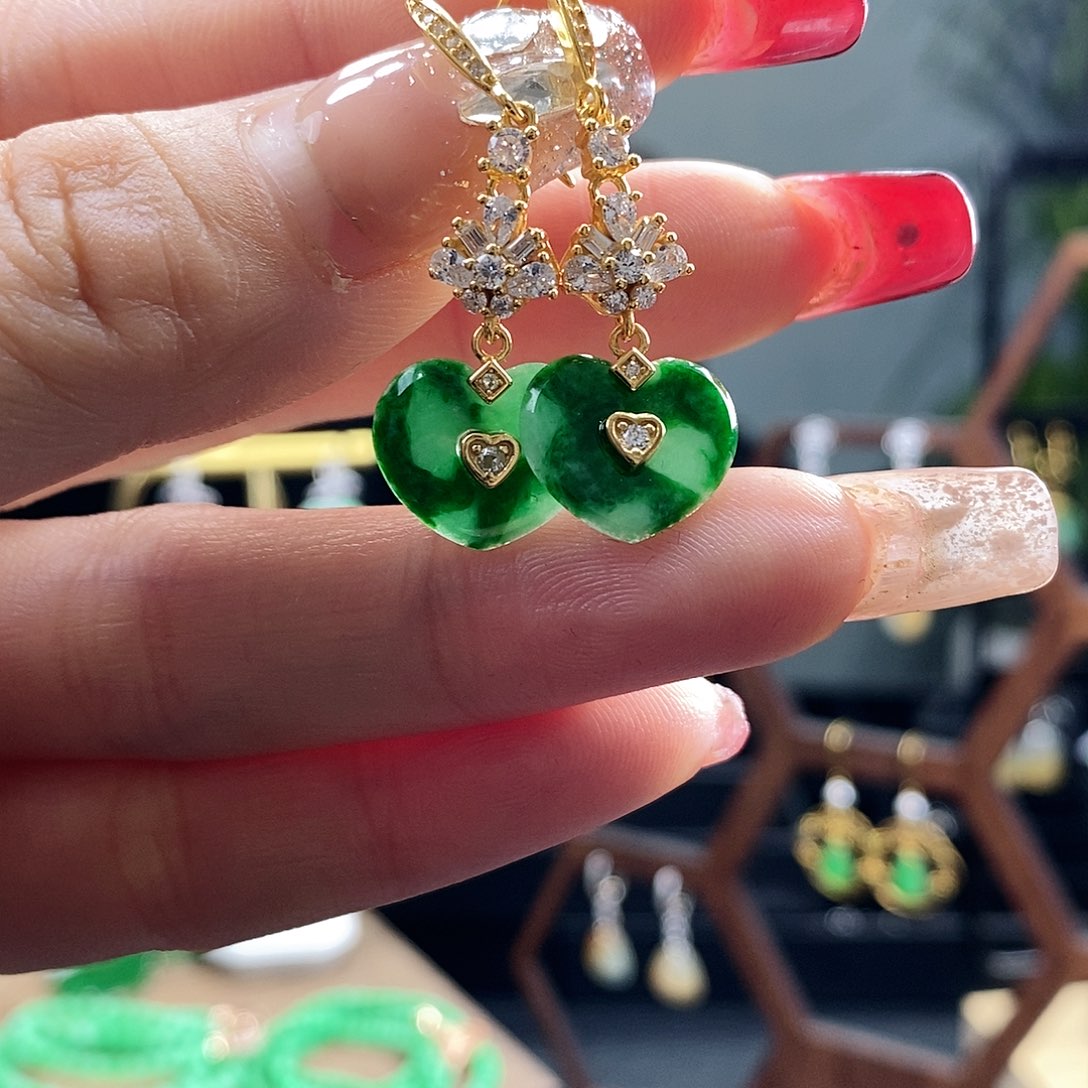 翡翠耳饰银S925镶嵌翡翠