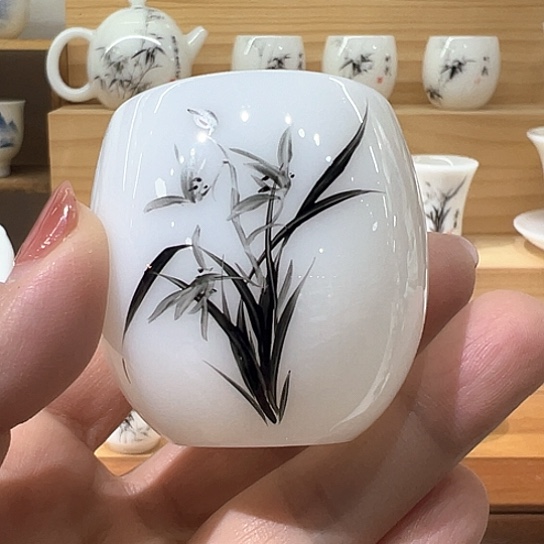 杯子璞玉冰种玉瓷