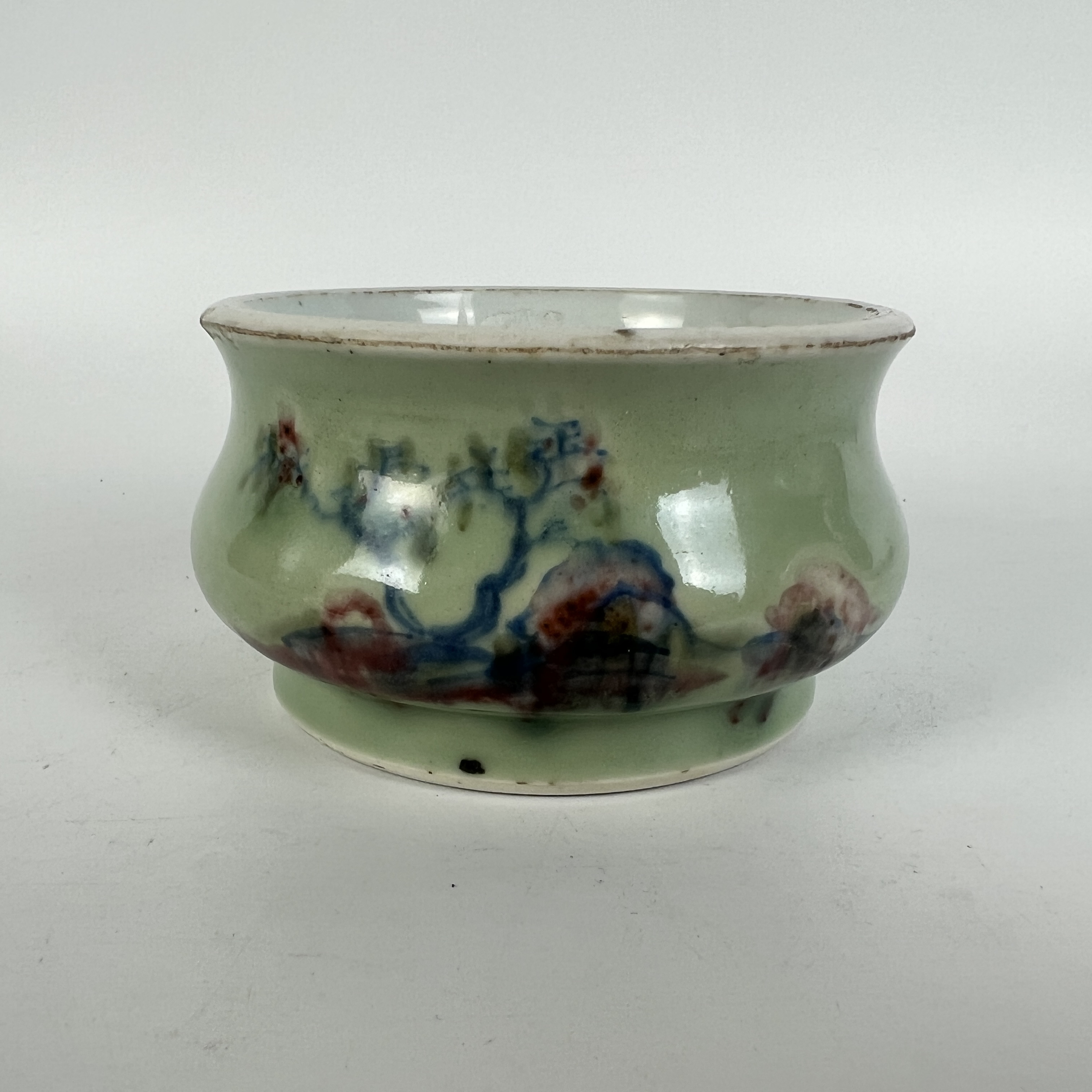 TC 02242 清康熙 豆青釉青花釉里红山水纹香炉