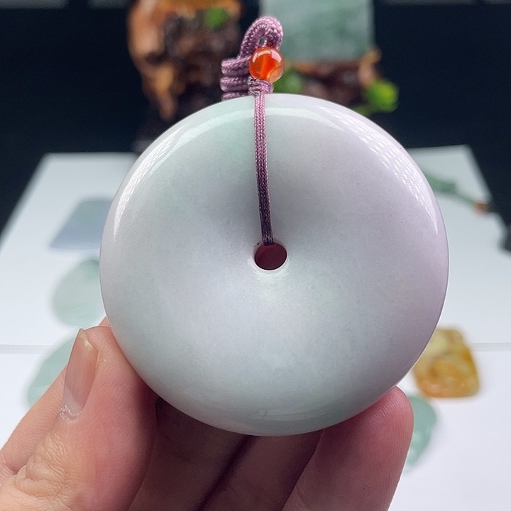 翡翠未镶嵌颈饰吊坠