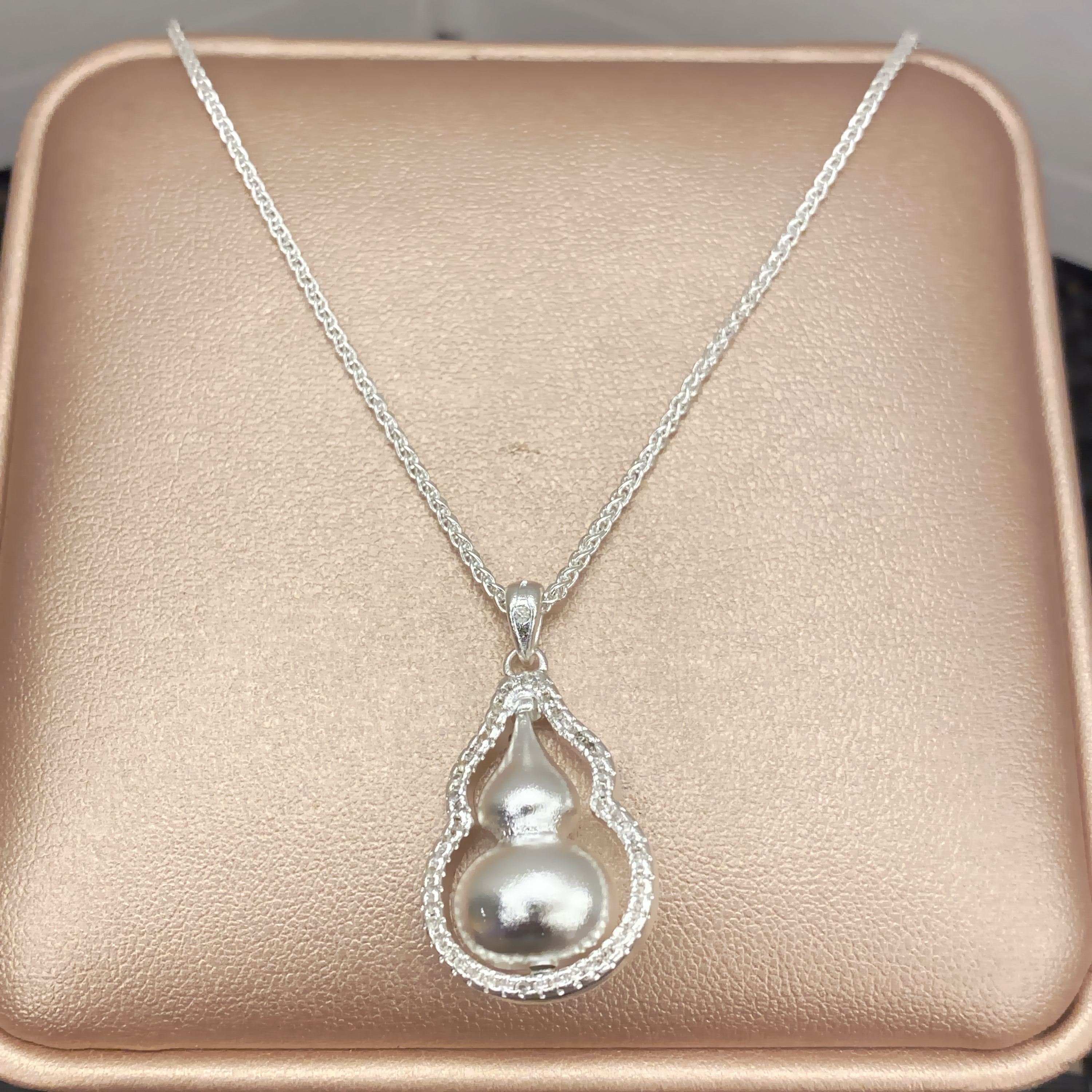  编码37  满钻转动大葫芦吊坠项链  （无礼盒）