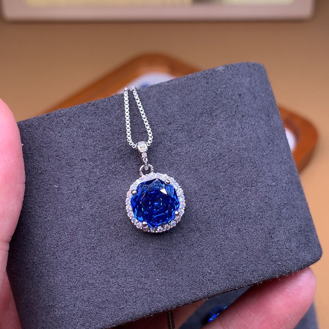 托帕石银S925镶嵌颈饰