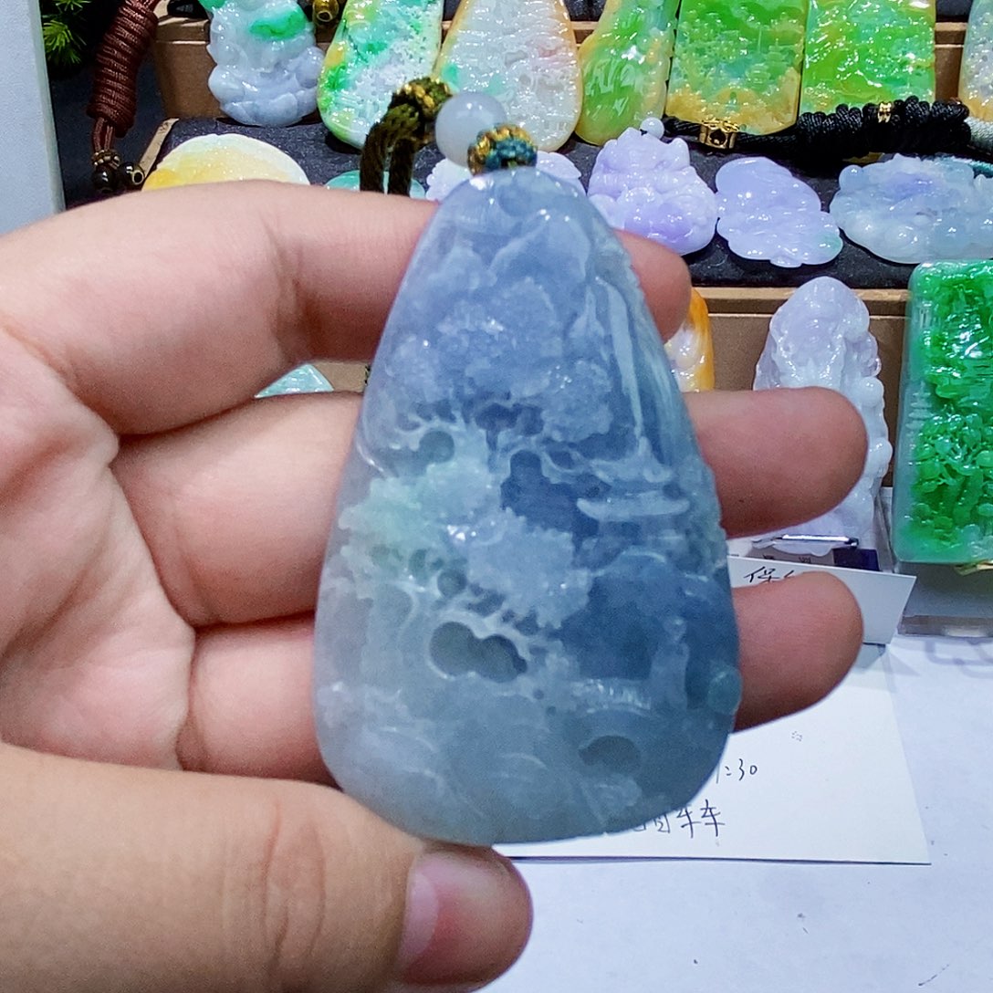 定制翡翠未镶嵌翡翠
