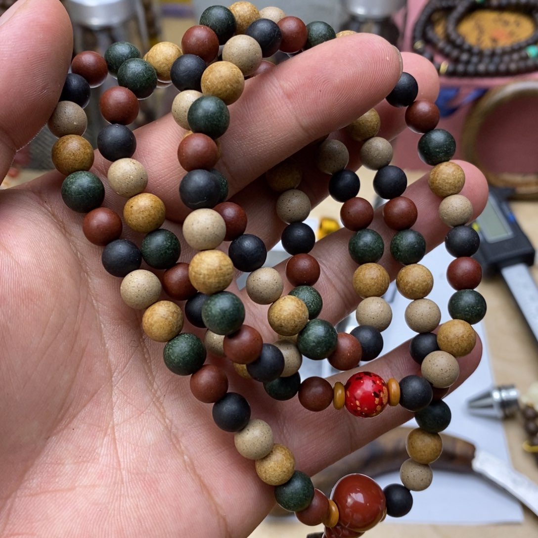 大叶紫檀（黑酸枝木类）