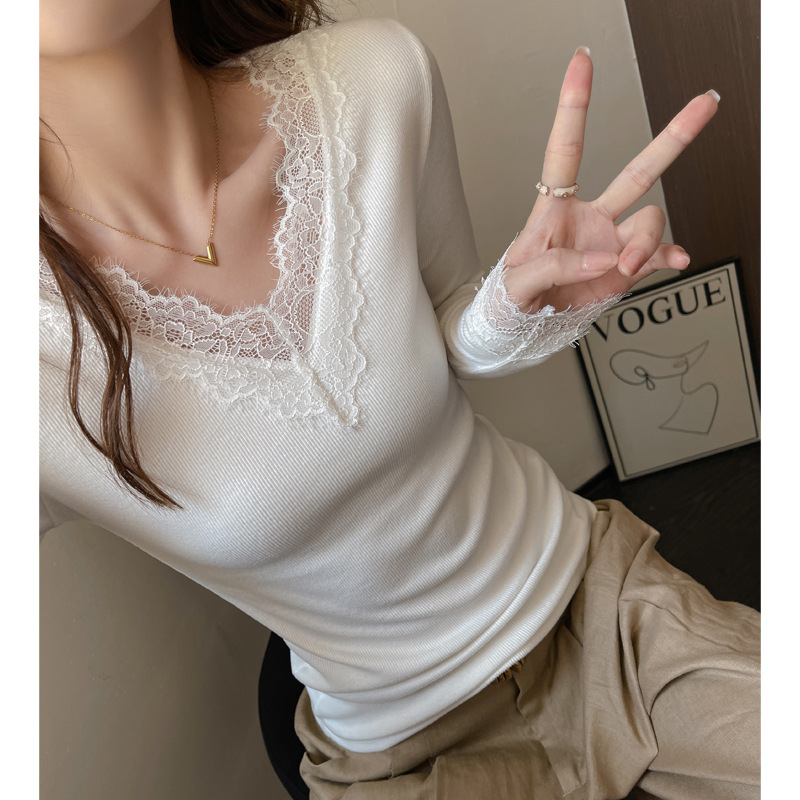 显瘦针织打底衫V领蕾丝拼接秋冬季德绒螺纹正肩女内搭长袖打底衫