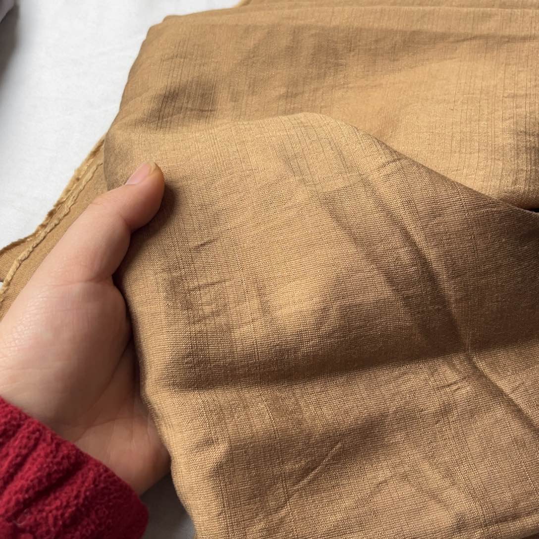 卡其色麻棉3米。      