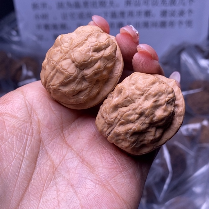 核桃云南野生铁核桃185号36mm