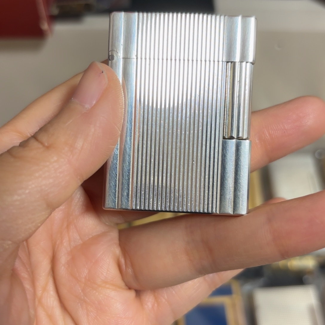 都登卡中古打火机